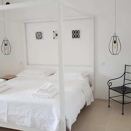 La 'nzina Bed & Breakfast Otranto